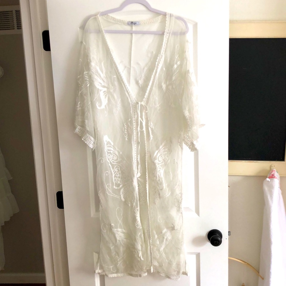 Lacey Dasayo cover up